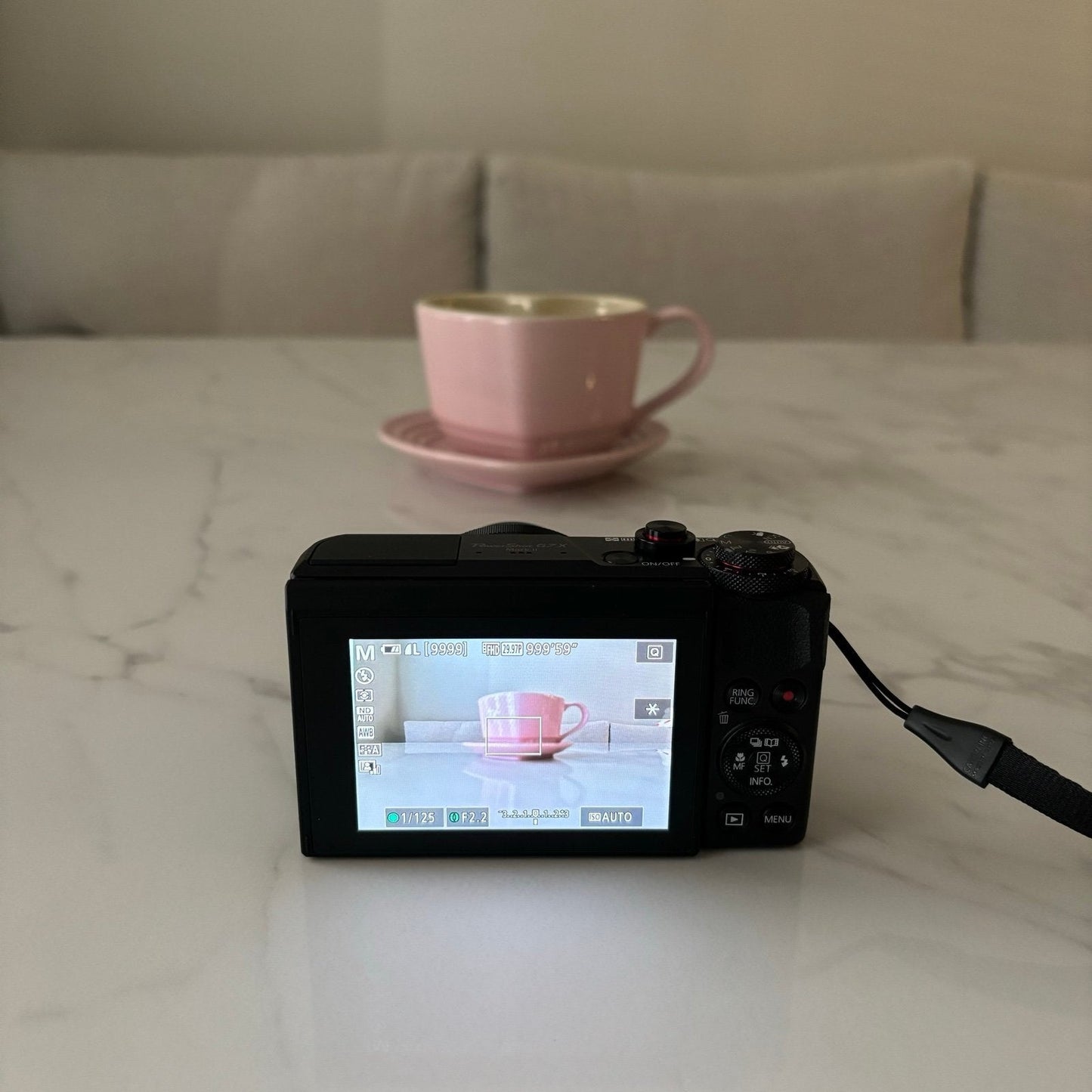Canon PowerShot G7x Mark II Digital Camera | Accessories | Imported Model