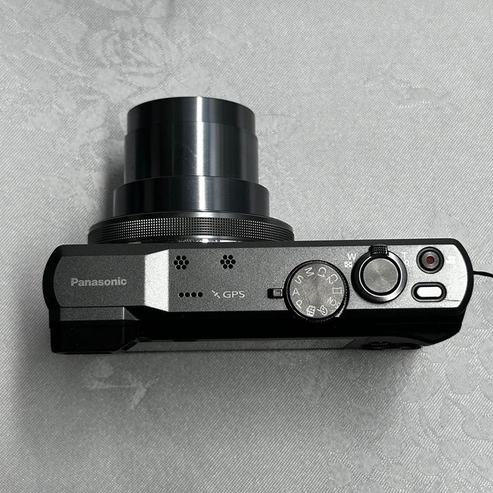 Panasonic LUMIX DMC-ZS40