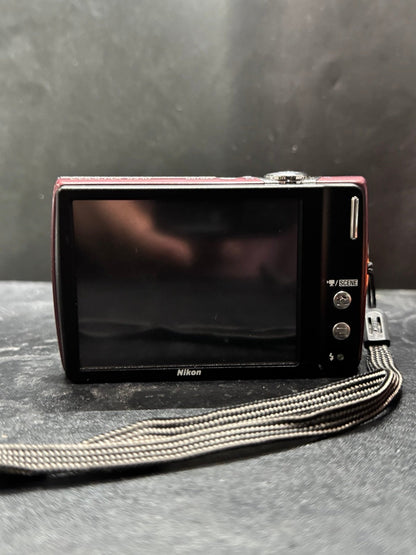 Nikon Coolpix S230 10 Megapixel Compact Cameras