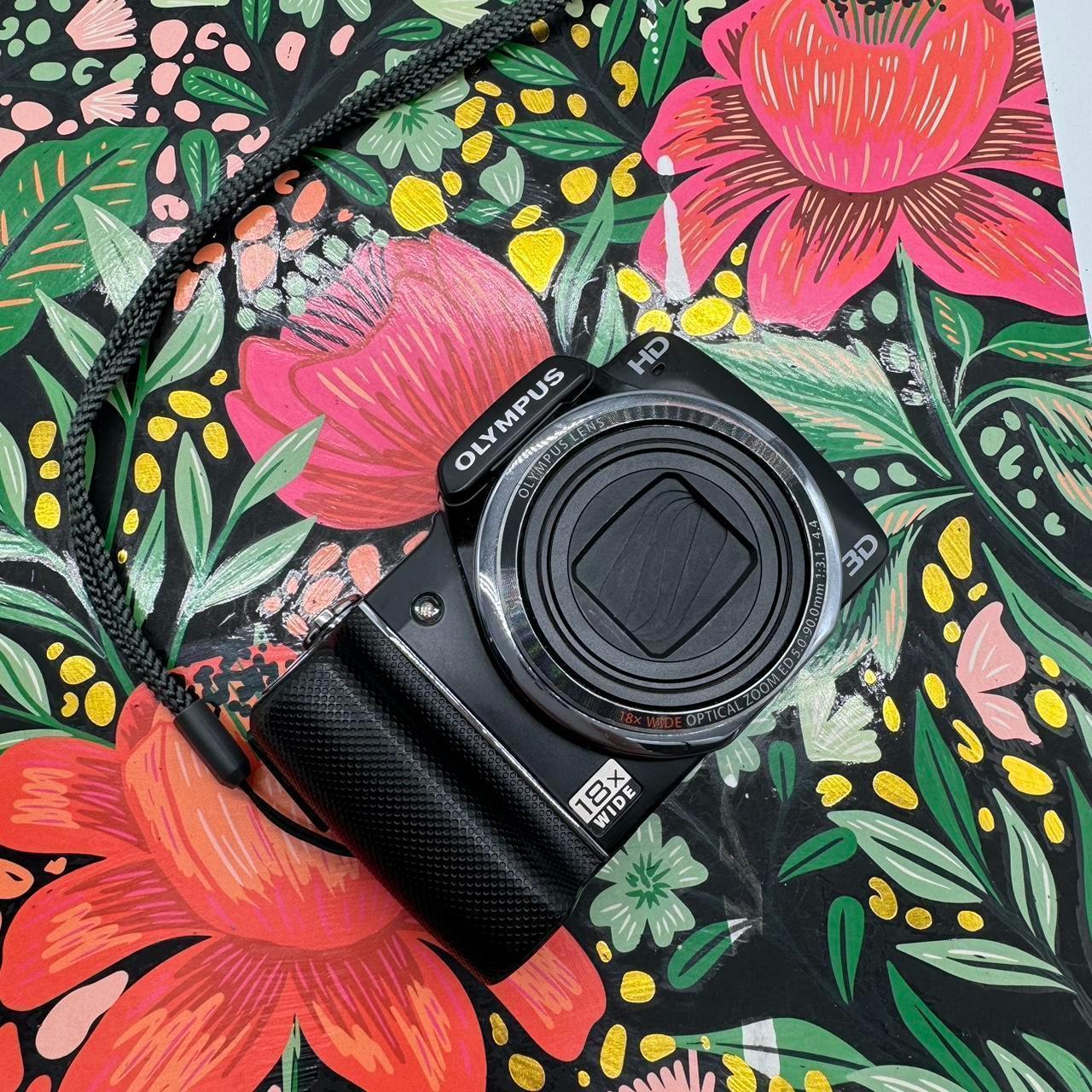 PreOwned Olympus SZ-12 14MP Digital Point-and-Shoot Camera with 18x Optical Zoom