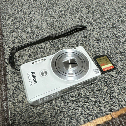 Nikon COOLPIX S6900 Digital Camera