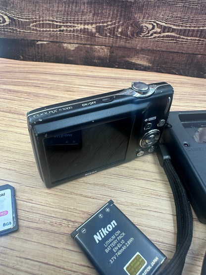 Nikon Coolpix S3000 Black-12.0 MP Digital Camera 8SD Card & Charger-Tested