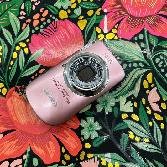 PreOwned Canon PowerShot SD960 IS 12.1MP Digital Camera