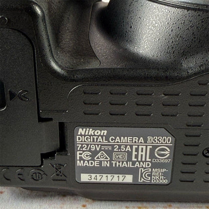 Nikon D3300 DSLR w/ 18-55mm Lens & Kastar Charger Shutter Count 3788 Used