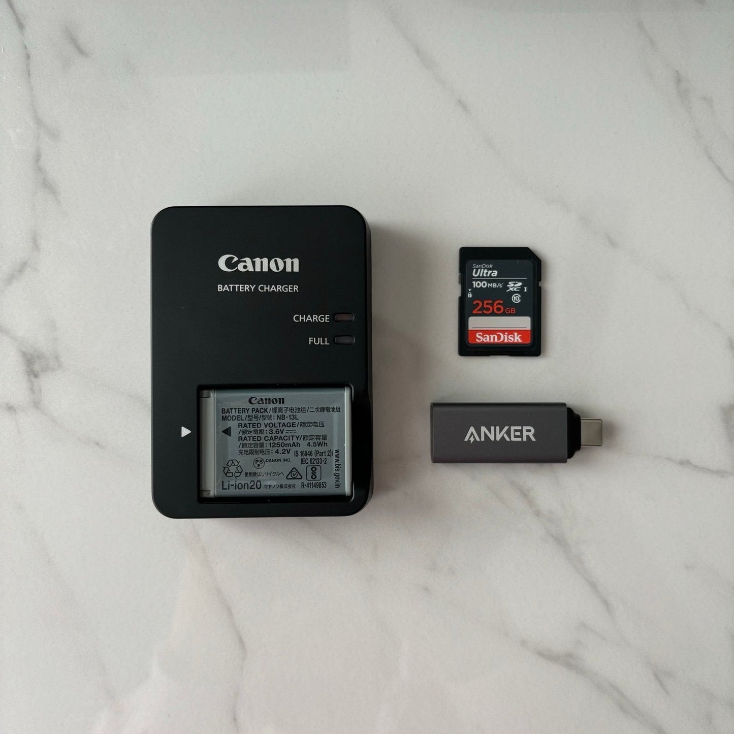 Canon PowerShot G7x Mark II Digital Camera | Accessories | Imported Model
