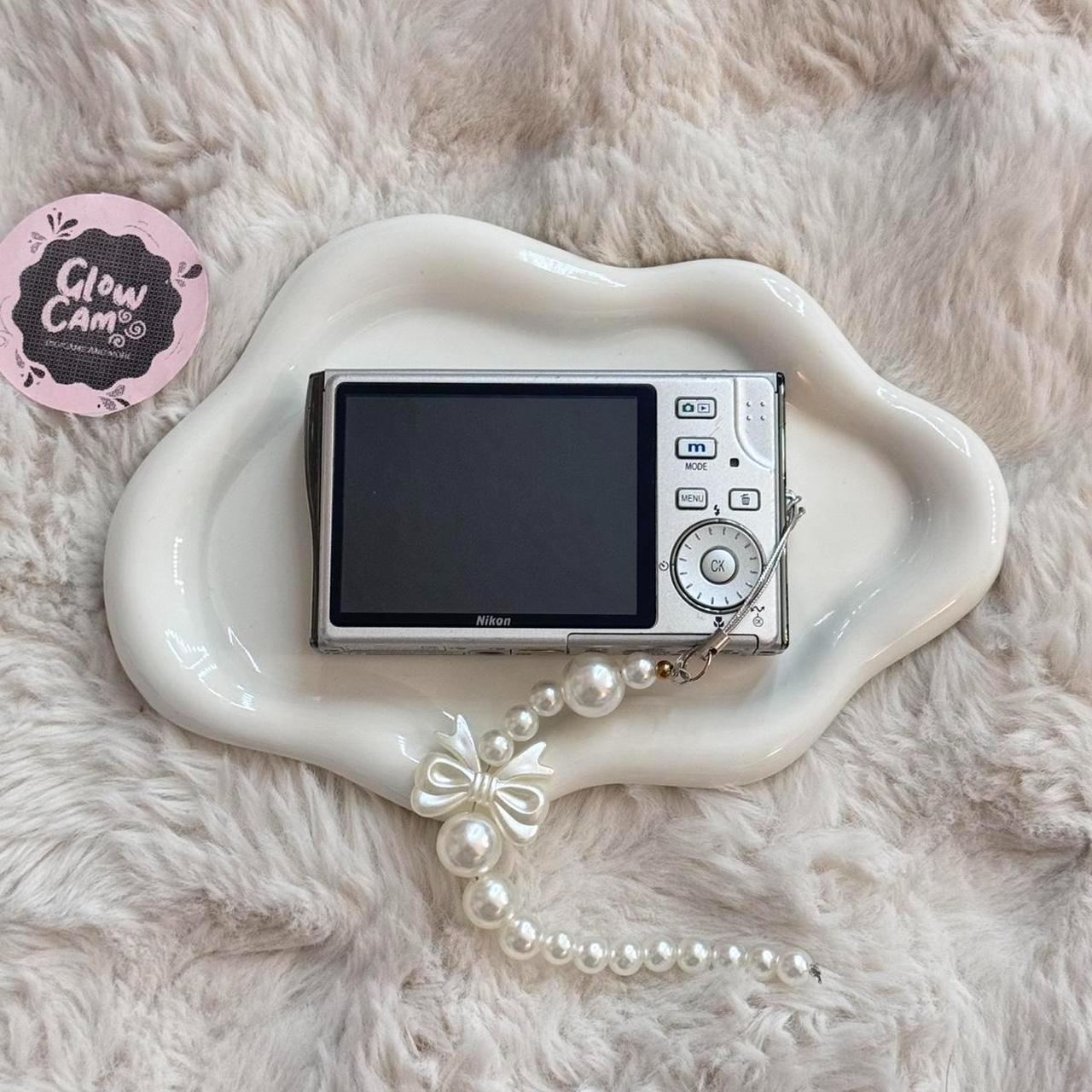 PreOwned Nikon coolpix digital camera
