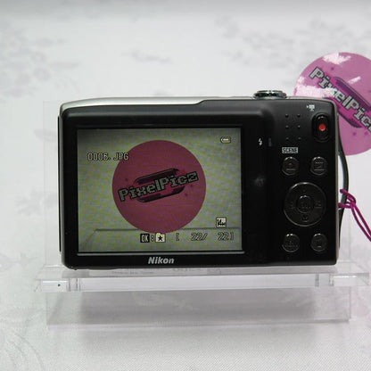 Nikon Coolpix S3300