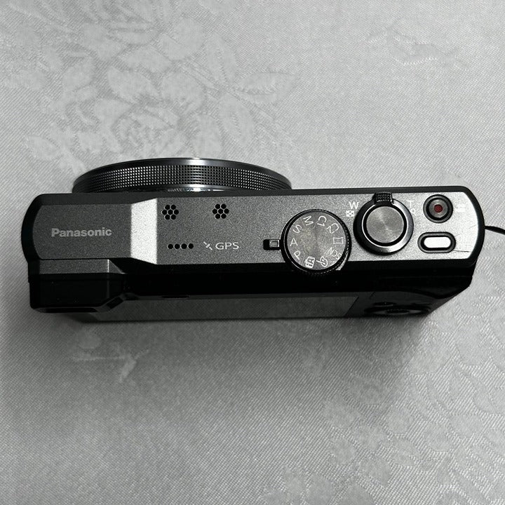 Panasonic LUMIX DMC-ZS40