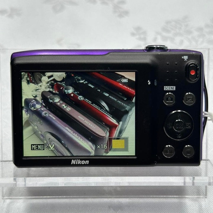 Nikon Coolpix S3300