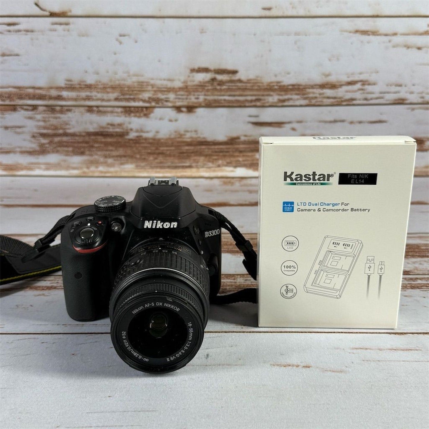 Nikon D3300 DSLR w/ 18-55mm Lens & Kastar Charger Shutter Count 3788 Used