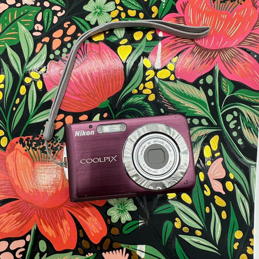 PreOwned Nikon COOLPIX S210 Digital Camera - Purple Plum